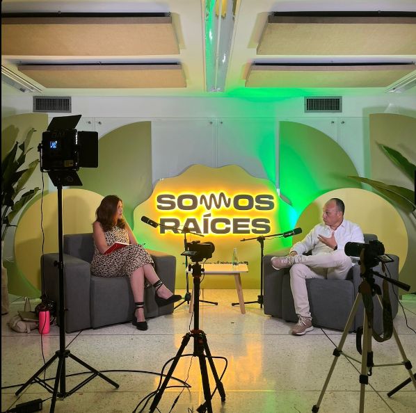 CONTENIDO & COMUNICACIONES - Imagen 2